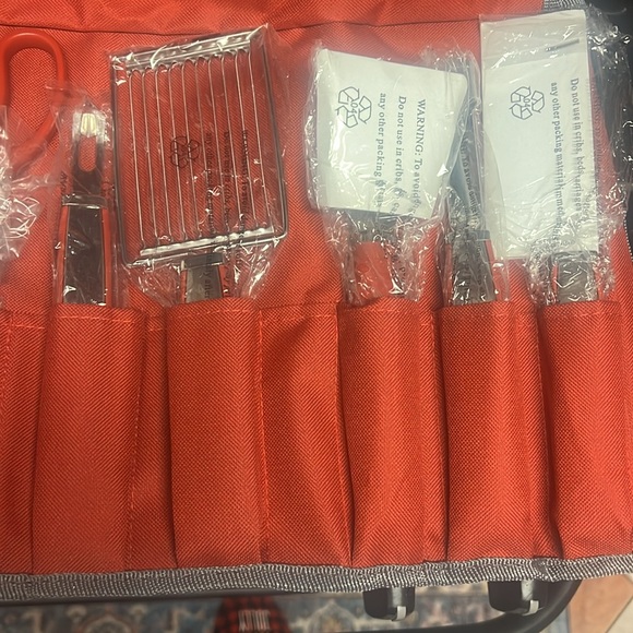 Wolfgang Puck 10 Piece Kitchen Prep and Garnishing Set New Carrying Pouch Handle - Picture 2 of 12